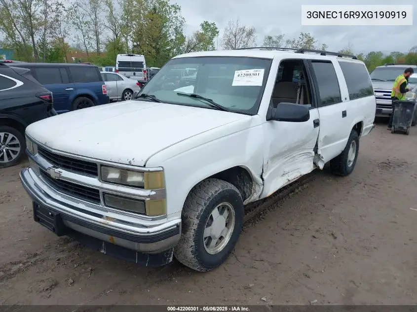 1999 Chevrolet Suburban 1500 Lt VIN: 3GNEC16R9XG190919 Lot: 42200301