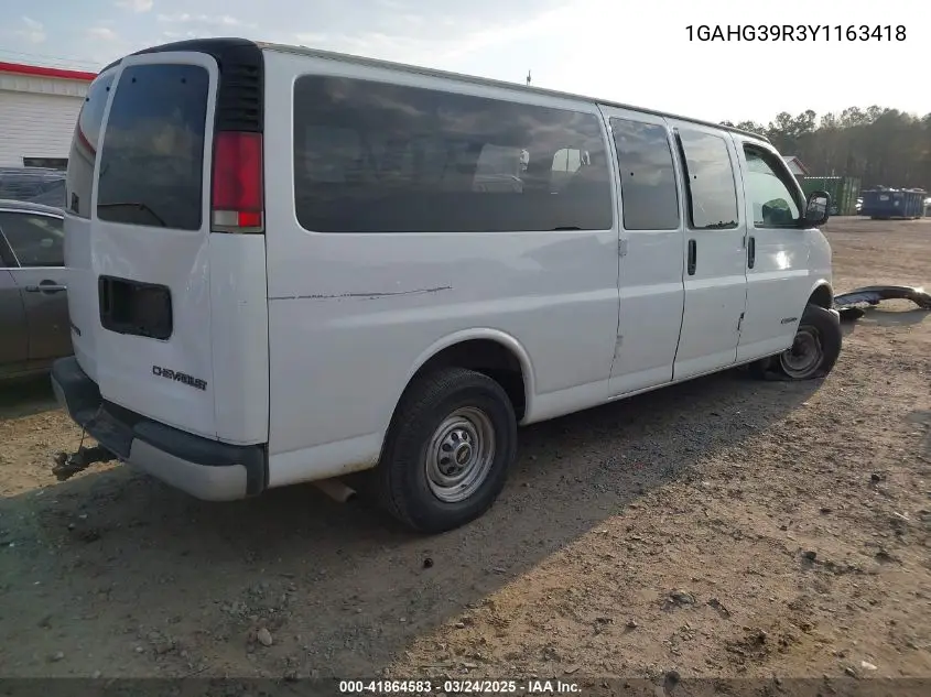 2000 Chevrolet Express VIN: 1GAHG39R3Y1163418 Lot: 41864583