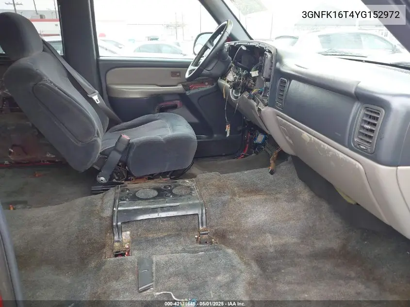 2000 Chevrolet Suburban 1500 Ls VIN: 3GNFK16T4YG152972 Lot: 42171645
