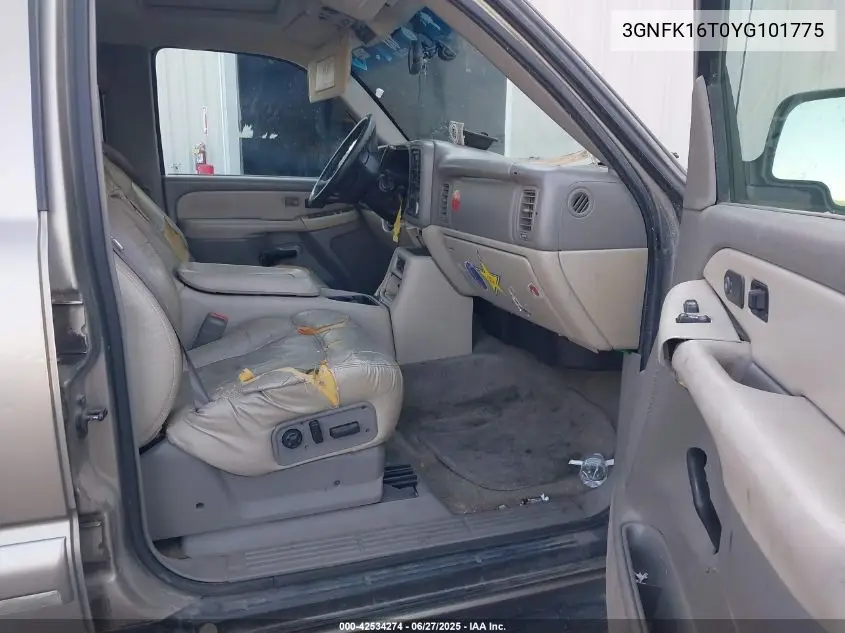 2000 Chevrolet Suburban 1500 Lt VIN: 3GNFK16T0YG101775 Lot: 42534274