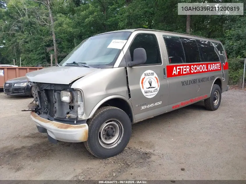 2001 Chevrolet Express VIN: 1GAHG39R211200819 Lot: 42444773