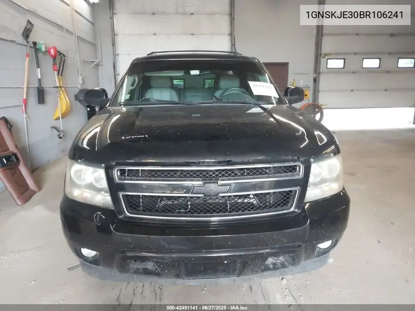 2011 Chevrolet Suburban 1500 Lt1 VIN: 1GNSKJE30BR106241 Lot: 42491141