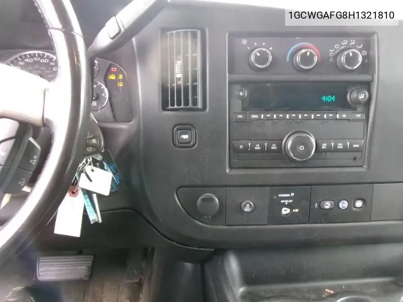 2017 Chevrolet Express G2500 VIN: 1GCWGAFG8H1321810 Lot: 42271876