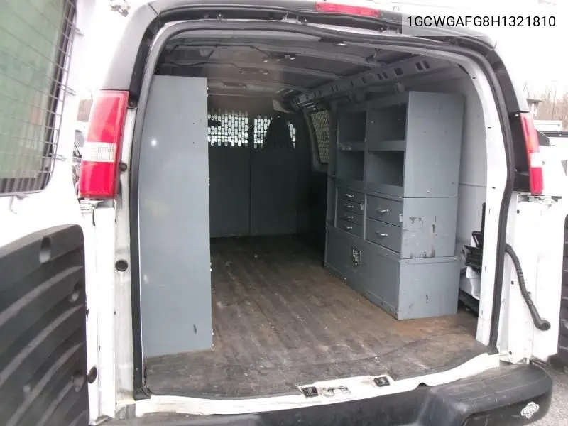 2017 Chevrolet Express G2500 VIN: 1GCWGAFG8H1321810 Lot: 42271876