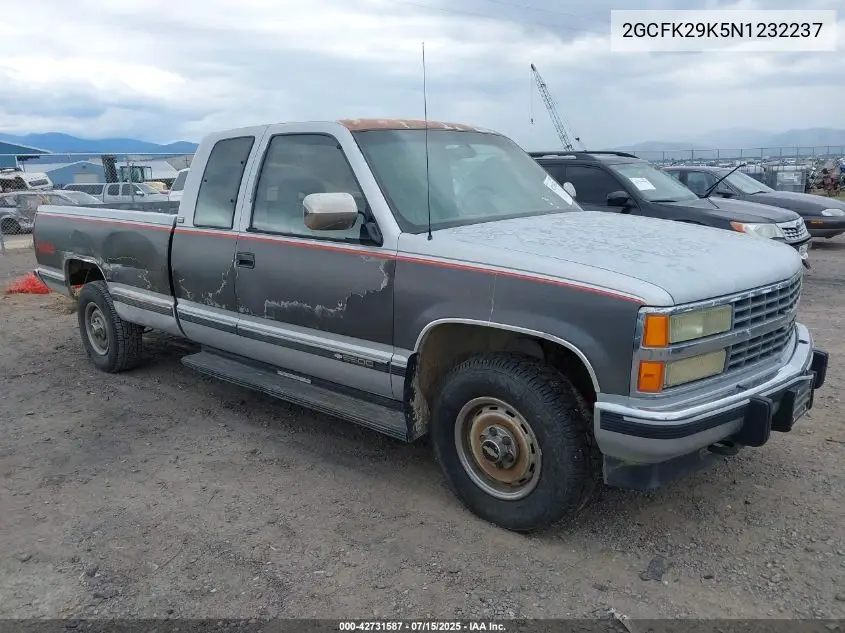 1992 Chevrolet Gmt-400 K2500 VIN: 2GCFK29K5N1232237 Lot: 42731587