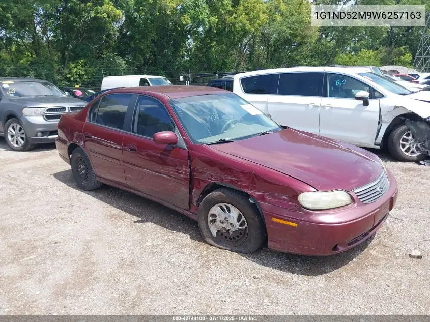 1998 Chevrolet Malibu VIN: 1G1ND52M9W6257163 Lot: 42744100