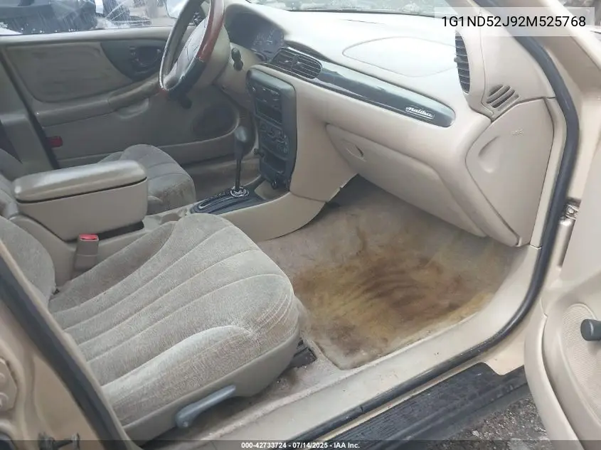 2002 Chevrolet Malibu VIN: 1G1ND52J92M525768 Lot: 42733724
