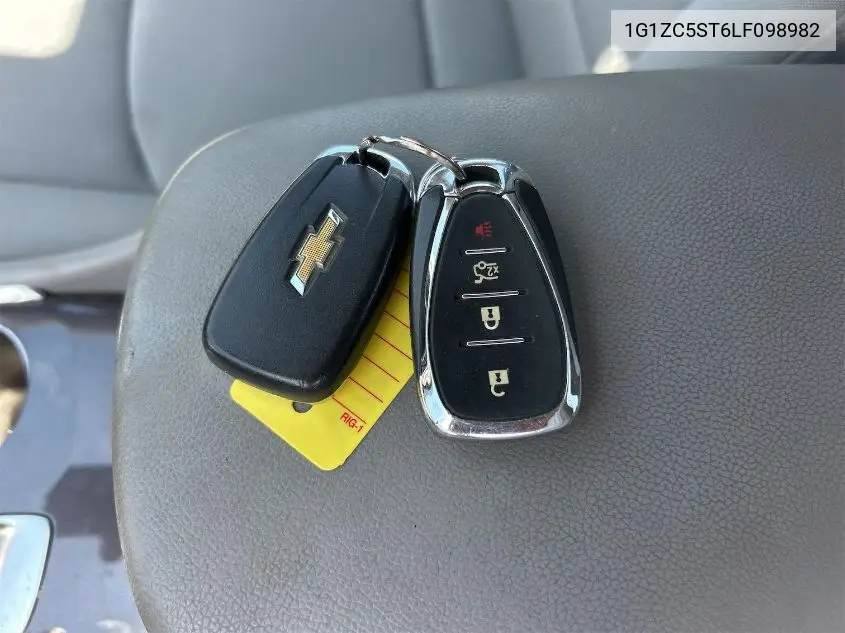 2020 Chevrolet Malibu Fwd 1Fl VIN: 1G1ZC5ST6LF098982 Lot: 42832732