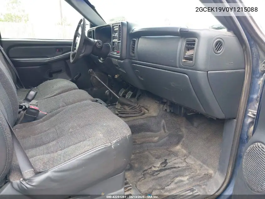 2000 Chevrolet Silverado 1500 VIN: 2GCEK19V0Y1215088 Lot: 42251281