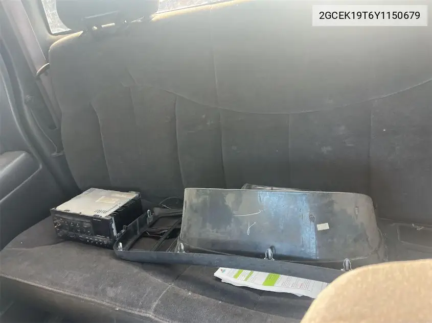 2000 Chevrolet Silverado K1500 VIN: 2GCEK19T6Y1150679 Lot: 42812660
