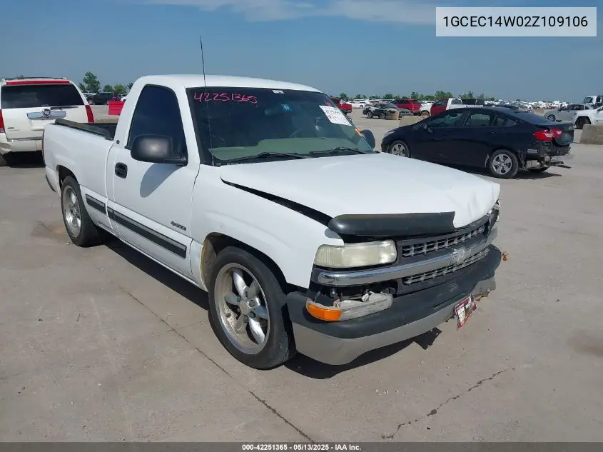 2002 Chevrolet Silverado 1500 VIN: 1GCEC14W02Z109106 Lot: 42251365