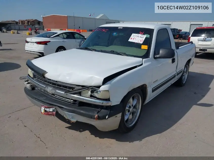 2002 Chevrolet Silverado 1500 VIN: 1GCEC14W02Z109106 Lot: 42251365