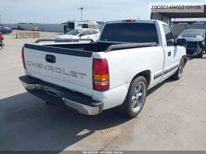 2002 Chevrolet Silverado 1500 VIN: 1GCEC14W02Z109106 Lot: 42251365
