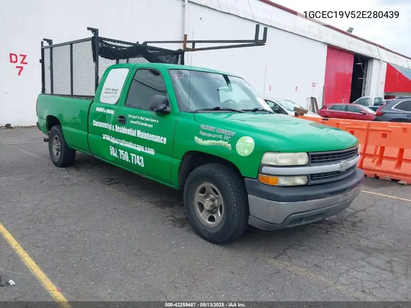 2002 Chevrolet Silverado 1500 VIN: 1GCEC19V52E280439 Lot: 42259487