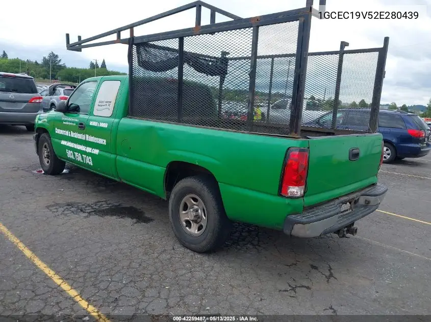 2002 Chevrolet Silverado 1500 VIN: 1GCEC19V52E280439 Lot: 42259487