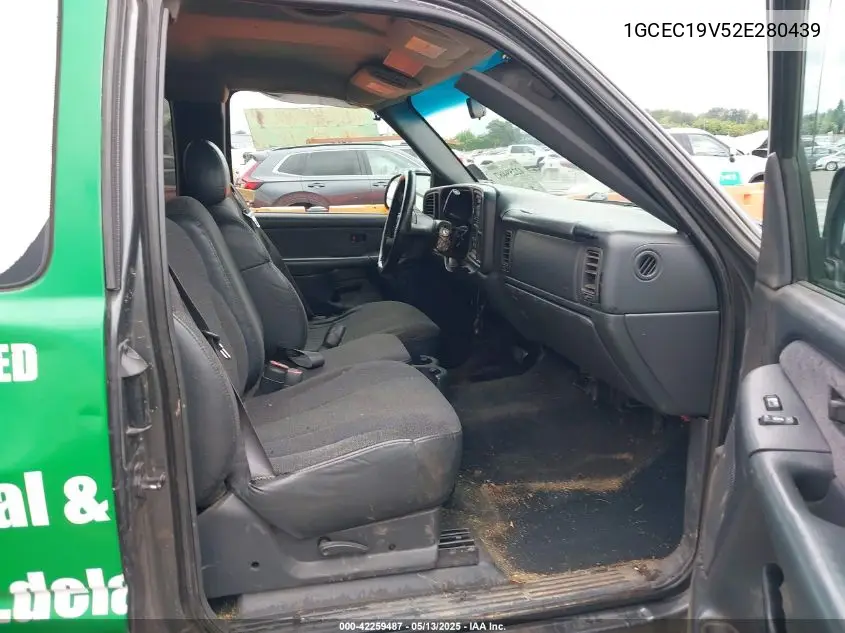 2002 Chevrolet Silverado 1500 VIN: 1GCEC19V52E280439 Lot: 42259487