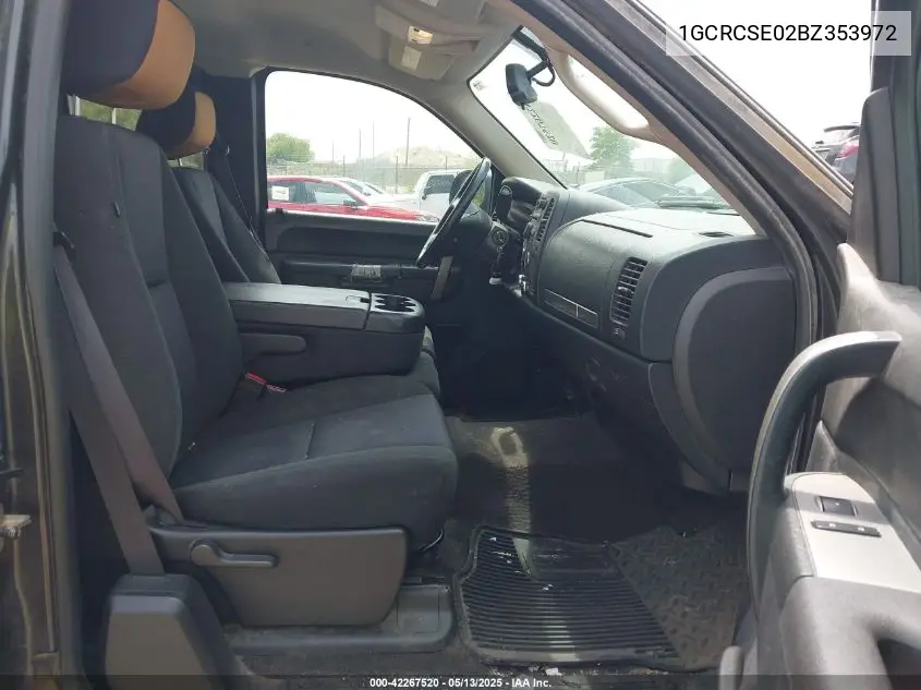 2011 Chevrolet Silverado 1500 Lt VIN: 1GCRCSE02BZ353972 Lot: 42267520