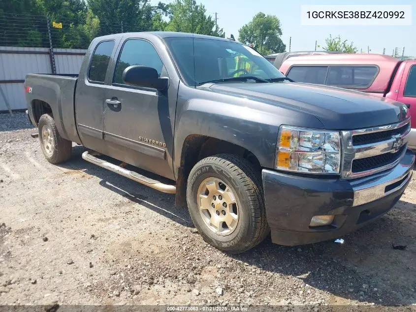 2011 Chevrolet Silverado 1500 Lt VIN: 1GCRKSE38BZ420992 Lot: 42778063