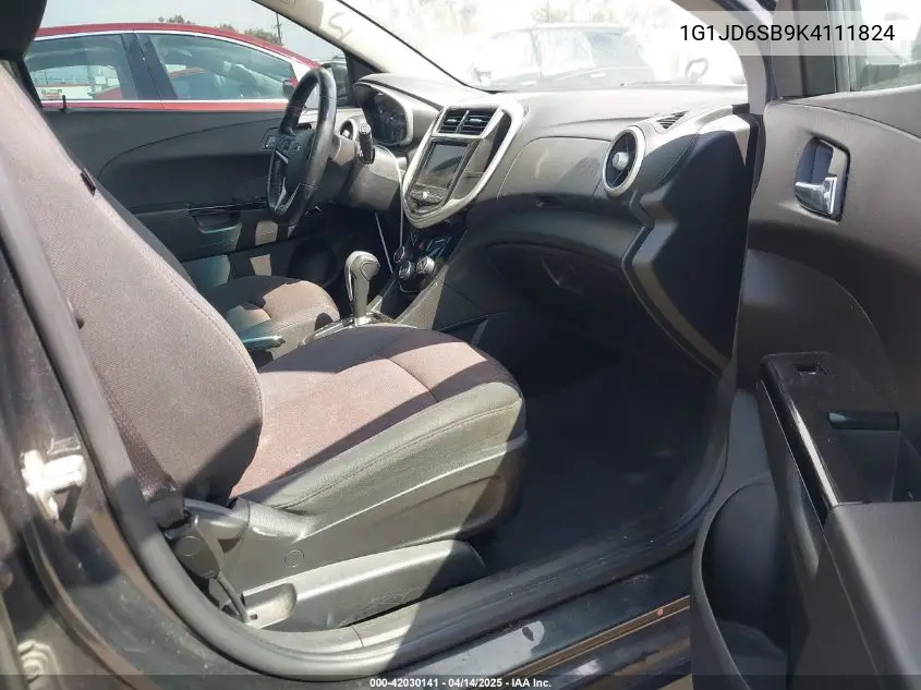 2019 Chevrolet Sonic Lt Auto VIN: 1G1JD6SB9K4111824 Lot: 42030141