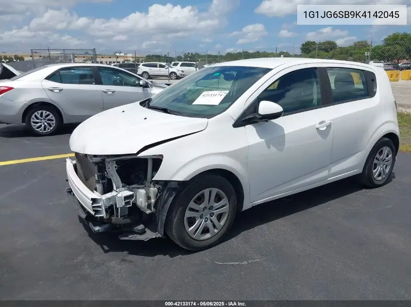 2019 Chevrolet Sonic Lt Auto VIN: 1G1JG6SB9K4142045 Lot: 42133174