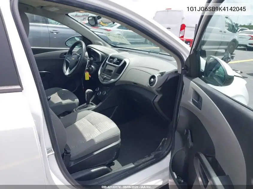 2019 Chevrolet Sonic Lt Auto VIN: 1G1JG6SB9K4142045 Lot: 42133174