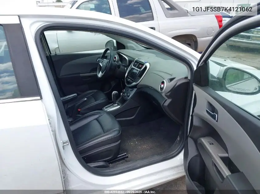 2019 Chevrolet Sonic Premier Auto VIN: 1G1JF5SB7K4121062 Lot: 42594652