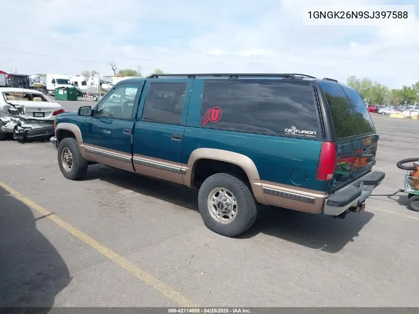 1995 Chevrolet Suburban K2500 VIN: 1GNGK26N9SJ397588 Lot: 42114009