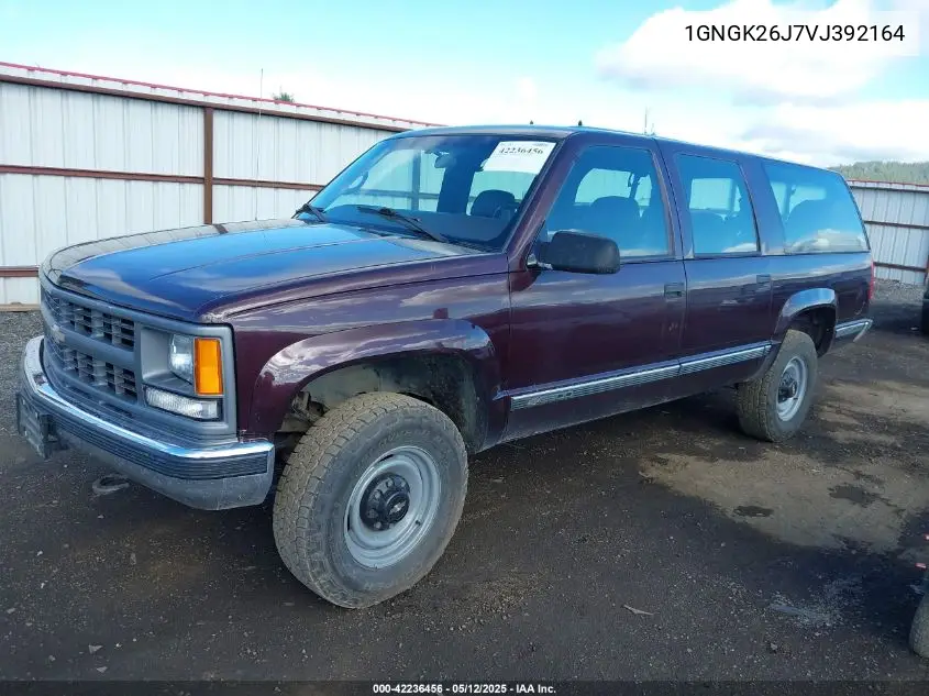 1997 Chevrolet Suburban K2500 VIN: 1GNGK26J7VJ392164 Lot: 42236456