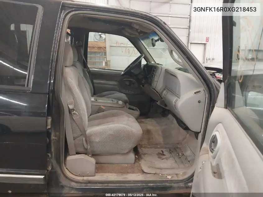 1999 Chevrolet Suburban K1500 VIN: 3GNFK16R0XG218453 Lot: 42179578