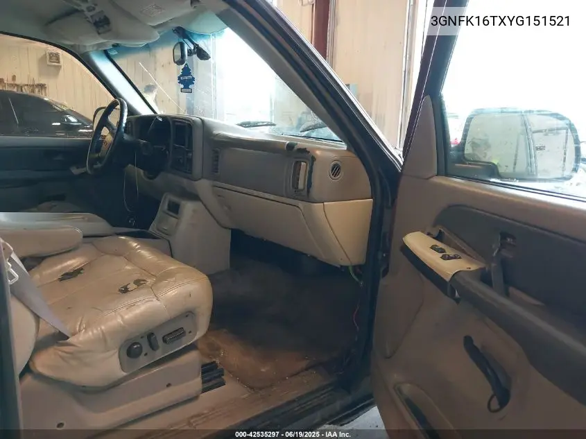 2000 Chevrolet Suburban 1500 Lt VIN: 3GNFK16TXYG151521 Lot: 42535297