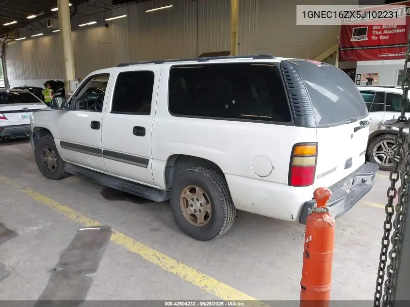 2005 Chevrolet Suburban Ls VIN: 1GNEC16ZX5J102231 Lot: 42604232