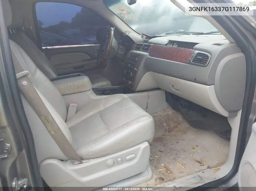 2007 Chevrolet Suburban K1500 VIN: 3GNFK16337G117869 Lot: 42224777