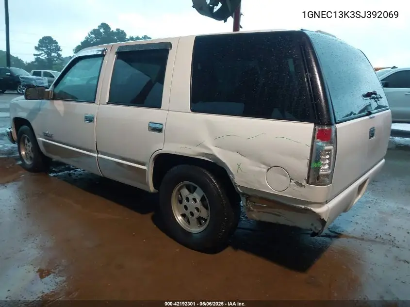 1995 Chevrolet Tahoe C1500 VIN: 1GNEC13K3SJ392069 Lot: 42192301