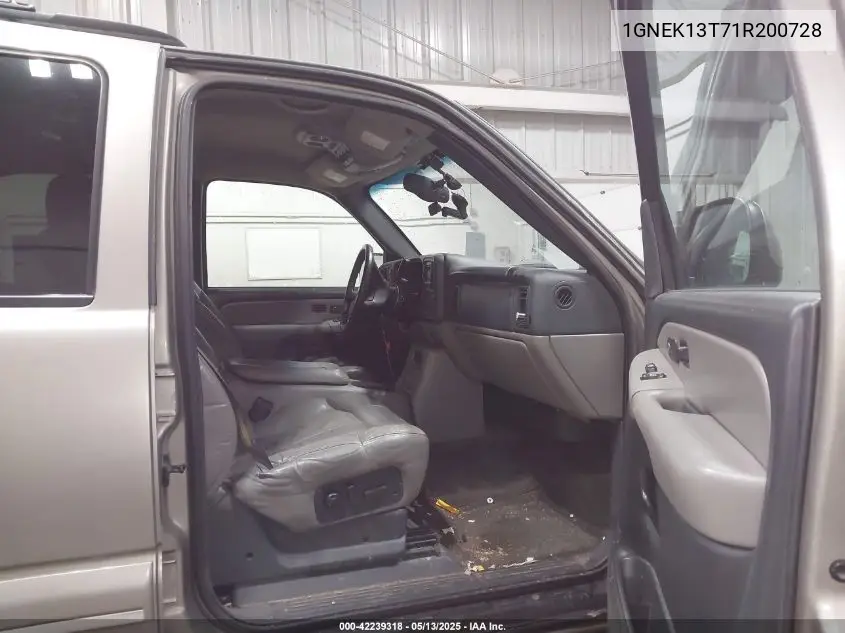 2001 Chevrolet Tahoe Lt VIN: 1GNEK13T71R200728 Lot: 42239318