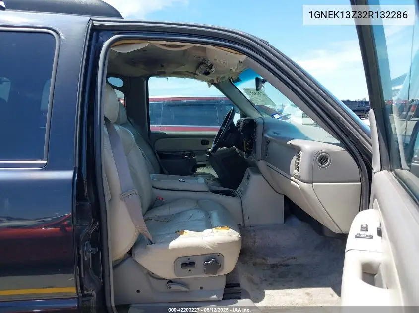 2002 Chevrolet Tahoe Z71 VIN: 1GNEK13Z32R132286 Lot: 42203227