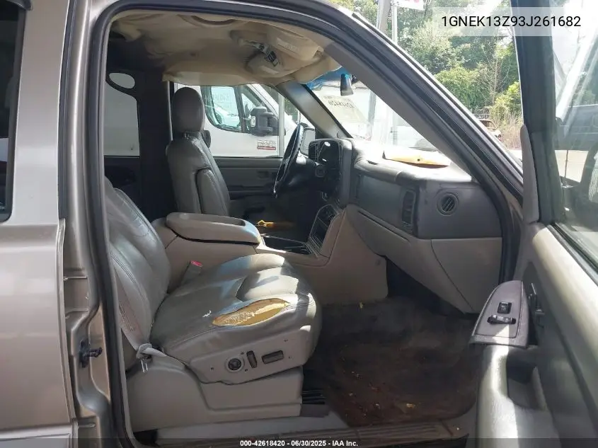 2003 Chevrolet Tahoe Lt VIN: 1GNEK13Z93J261682 Lot: 42618420