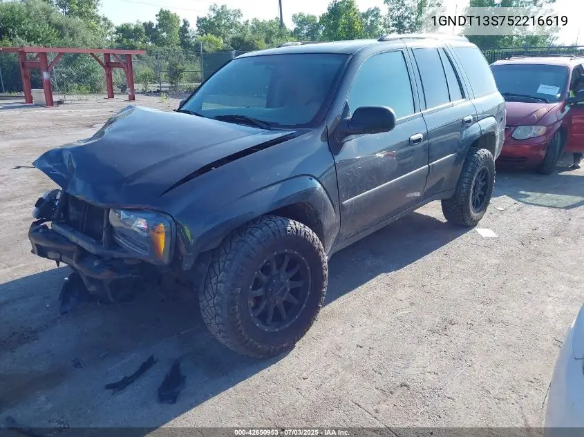 2005 Chevrolet Trailblazer Ls VIN: 1GNDT13S752216619 Lot: 42650953