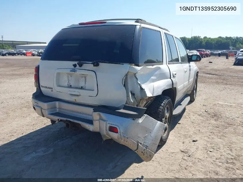 2005 Chevrolet Trailblazer Lt VIN: 1GNDT13S952305690 Lot: 42654937