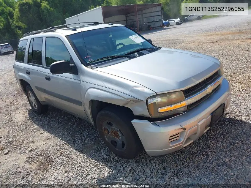 2005 Chevrolet Trailblazer Ls VIN: 1GNDT13S252296055 Lot: 42666787