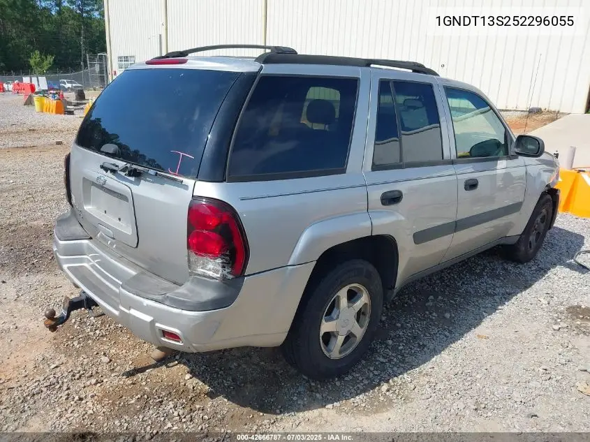2005 Chevrolet Trailblazer Ls VIN: 1GNDT13S252296055 Lot: 42666787