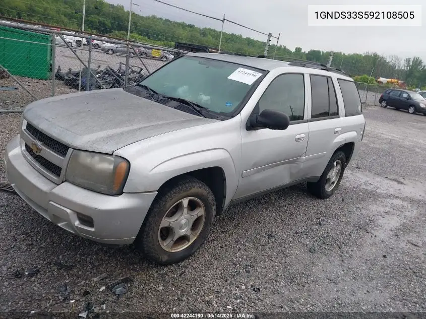 2009 Chevrolet Trailblazer Lt VIN: 1GNDS33S592108505 Lot: 42244190
