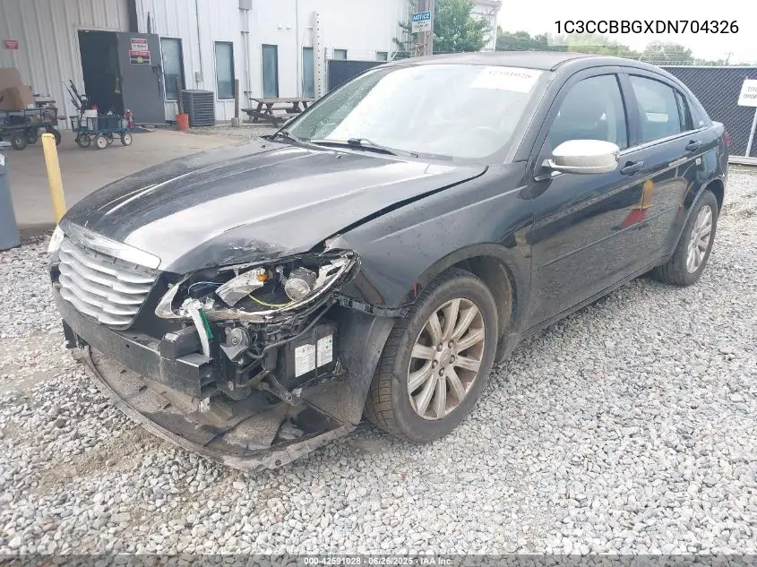 2013 Chrysler 200 Touring VIN: 1C3CCBBGXDN704326 Lot: 42591028