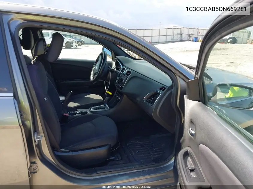 2013 Chrysler 200 Lx VIN: 1C3CCBAB5DN669281 Lot: 42611708