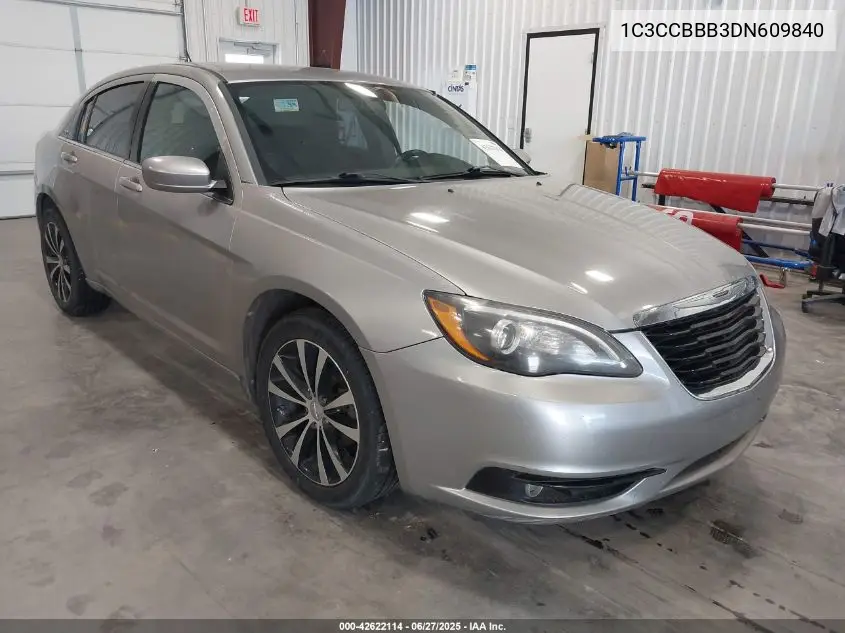 2013 Chrysler 200 Touring VIN: 1C3CCBBB3DN609840 Lot: 42622114