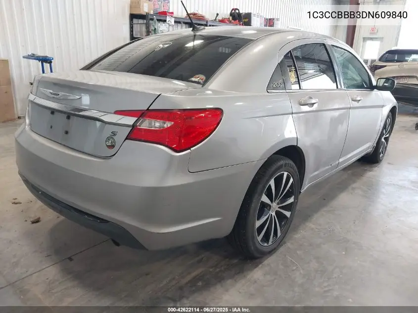 2013 Chrysler 200 Touring VIN: 1C3CCBBB3DN609840 Lot: 42622114