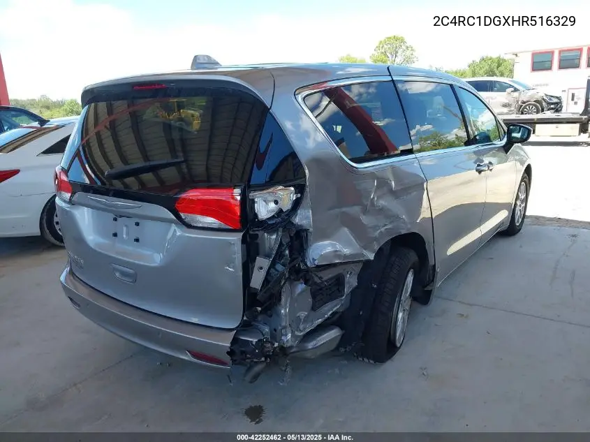 2017 Chrysler Pacifica Touring VIN: 2C4RC1DGXHR516329 Lot: 42252462