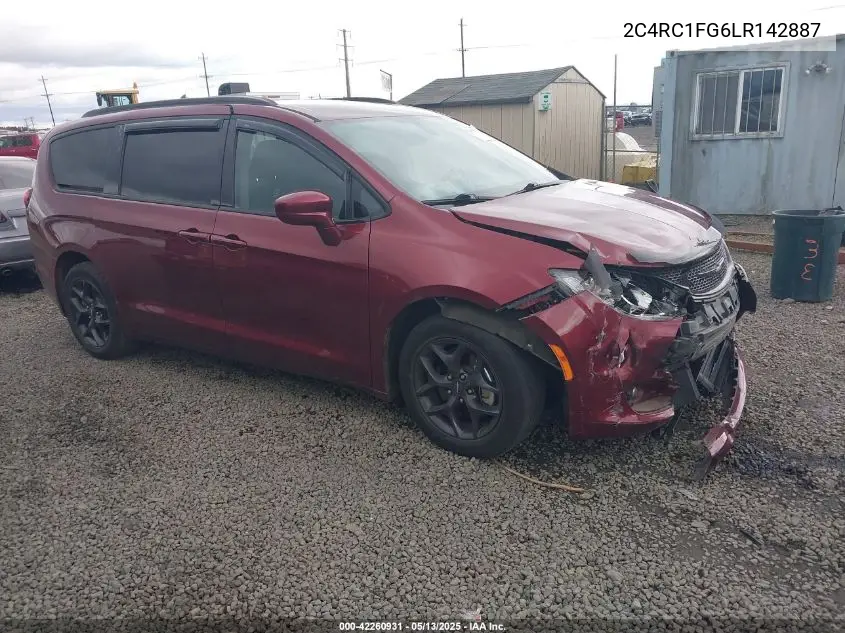 2020 Chrysler Pacifica Touring VIN: 2C4RC1FG6LR142887 Lot: 42260931