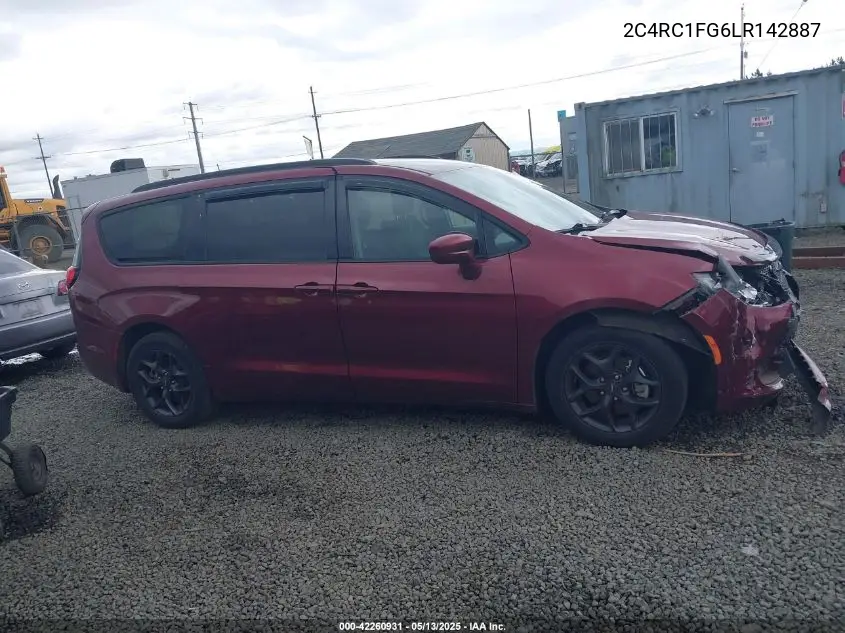 2020 Chrysler Pacifica Touring VIN: 2C4RC1FG6LR142887 Lot: 42260931