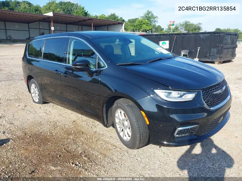 2024 Chrysler Pacifica Touring L VIN: 2C4RC1BG2RR135854 Lot: 42582510