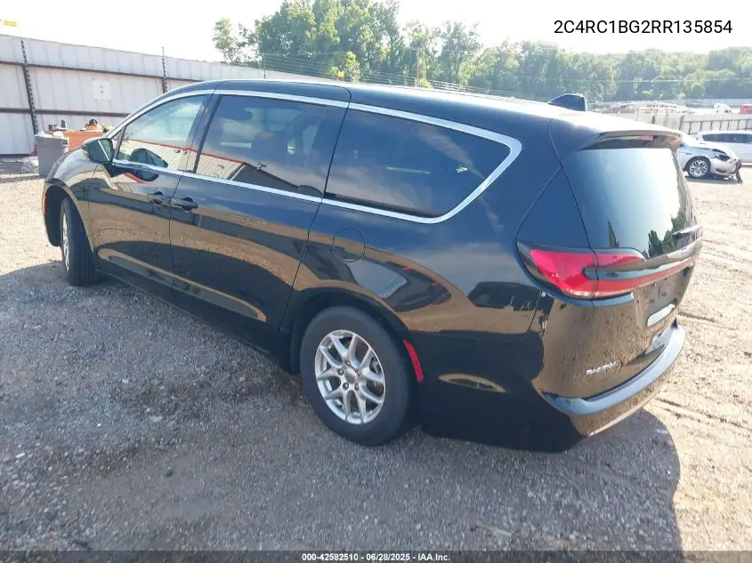 2024 Chrysler Pacifica Touring L VIN: 2C4RC1BG2RR135854 Lot: 42582510